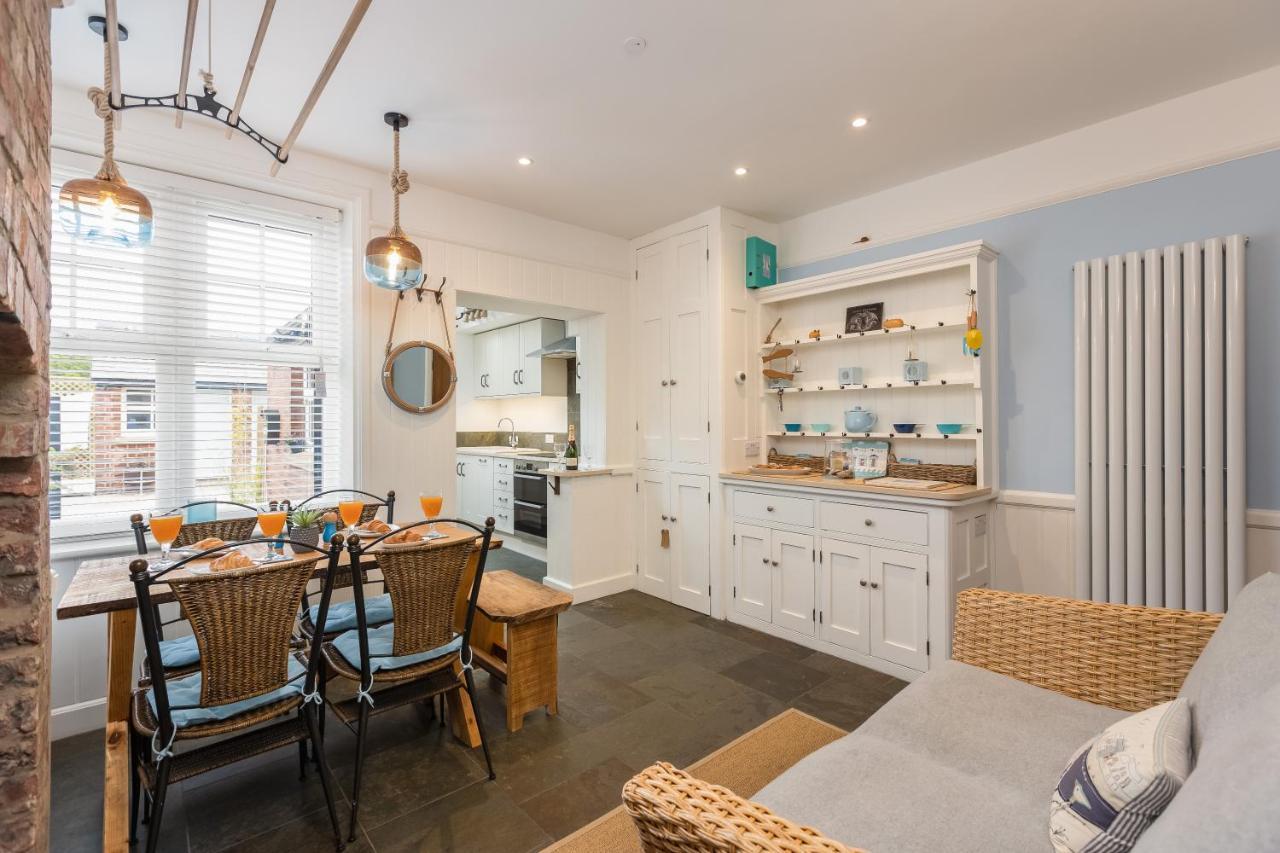 Robin Hood'S Bay Coastguard'S Cottage With A View Exterior foto